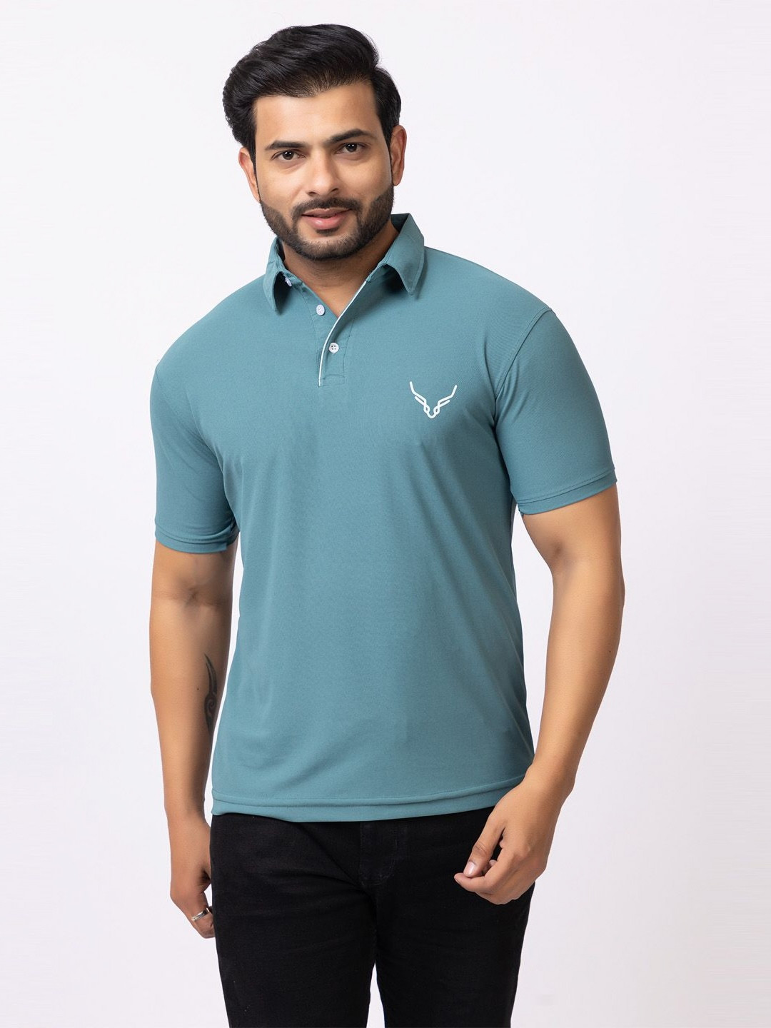 BUFFARO Men Solid Polo Collar Cotton T-shirt