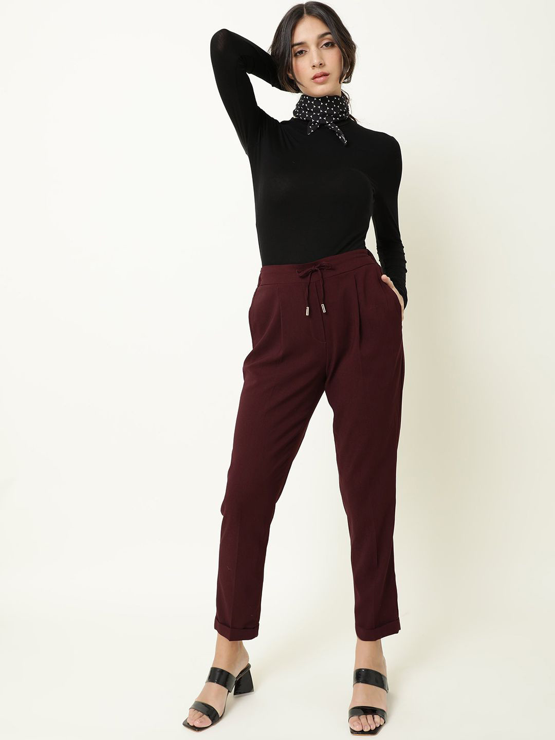 RAREISM Women Printed Memba Primary Black Scarf