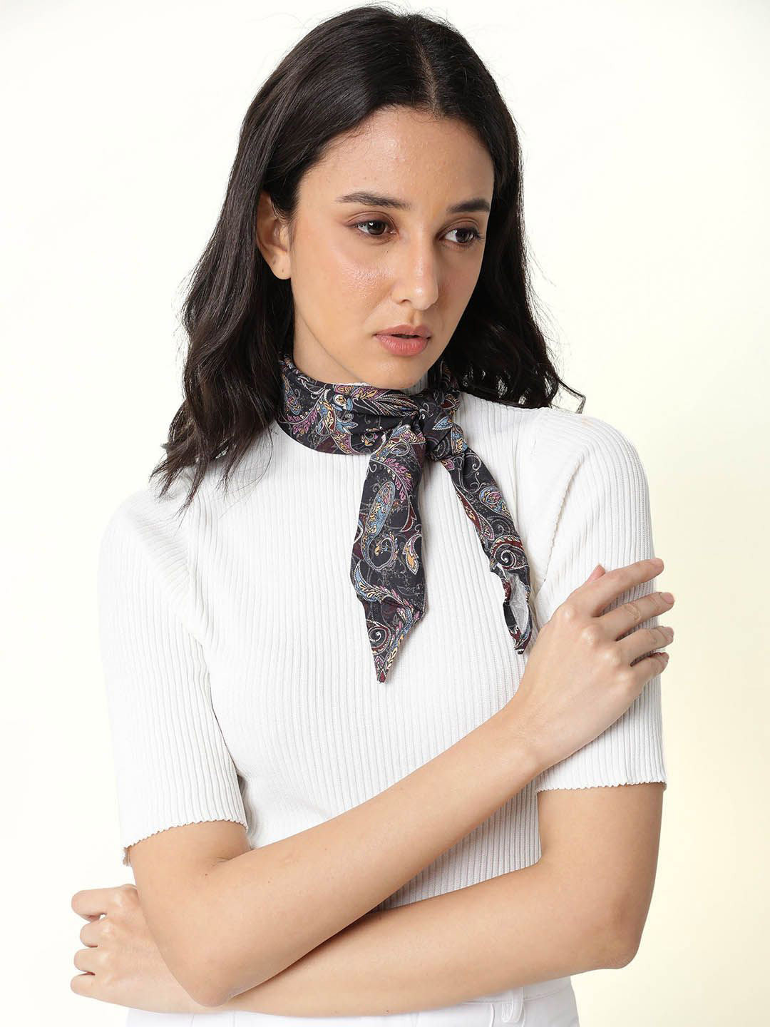 RAREISM Women William Primary Black Printed Scarf