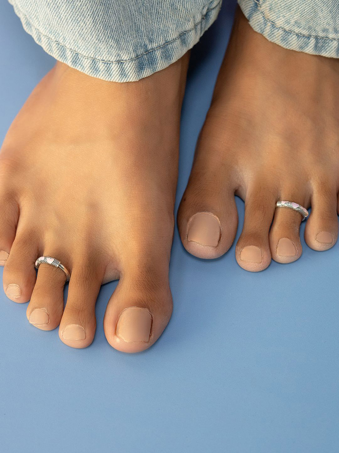 SHAYA Bring in the Warmth Set Of 2 925 Sterling Silver Heart Toe Rings