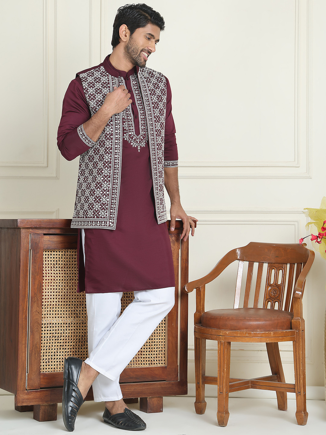 Jompers Floral Yoke Design Mandarin Collar Straight Kurta With Pyjama And Waistcoat