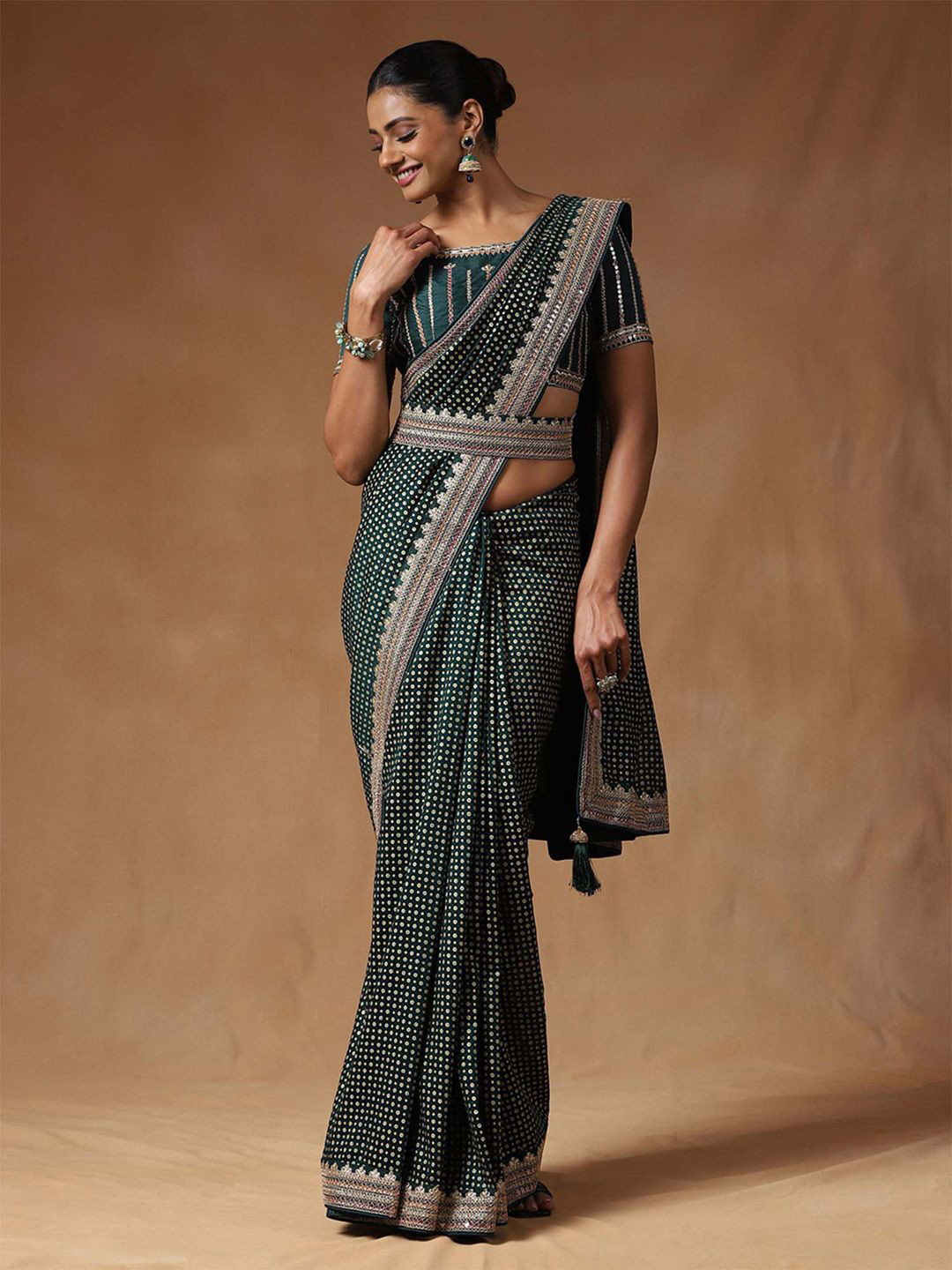 Saree mall Embroidered Silk Blend Belted Sarees