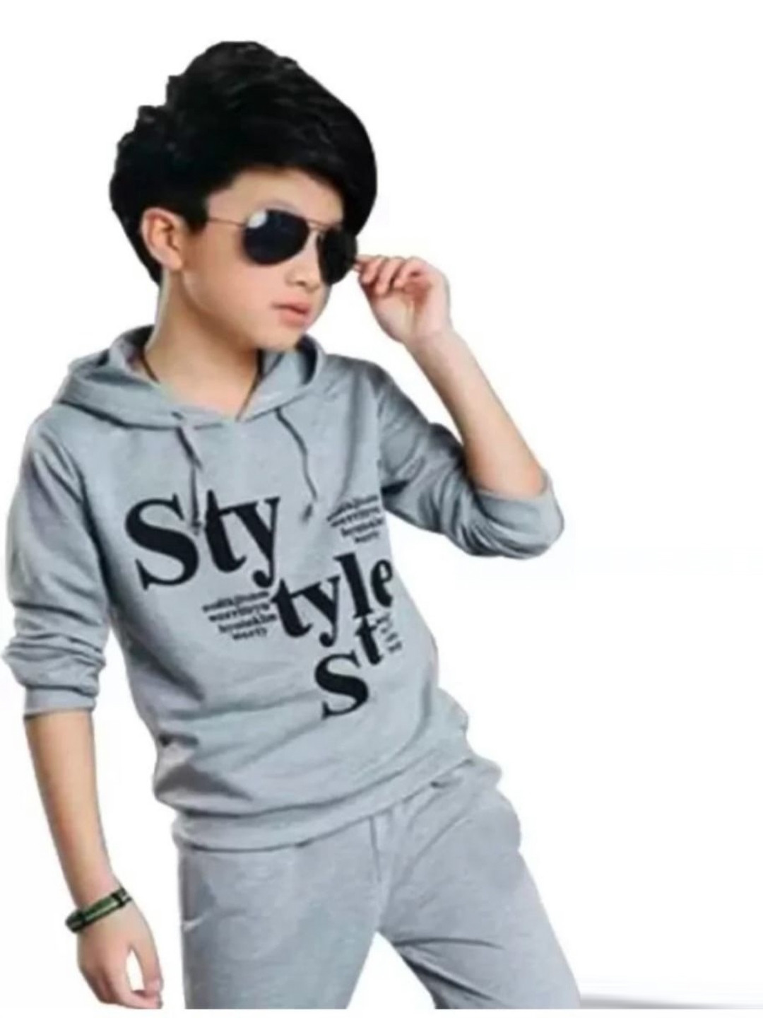 Rotaqo Boys Camouflage Printed Hooded Extended Sleeves Pockets T-shirt