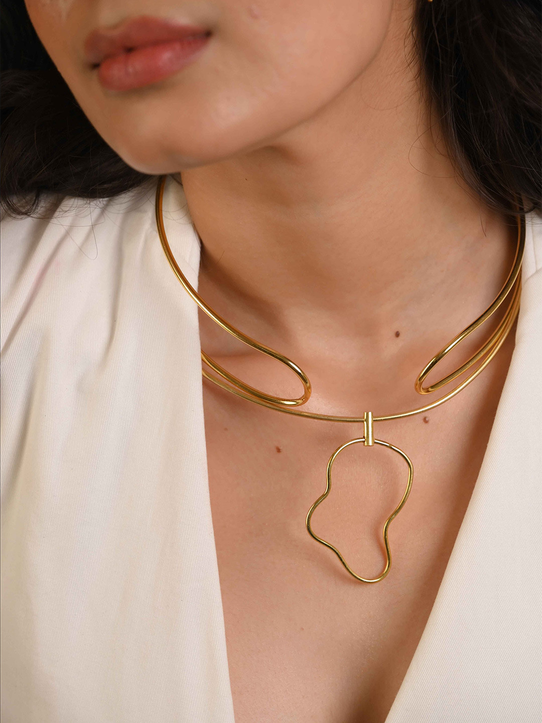 AIMRA'A Gold-Plated Cloud Necklace