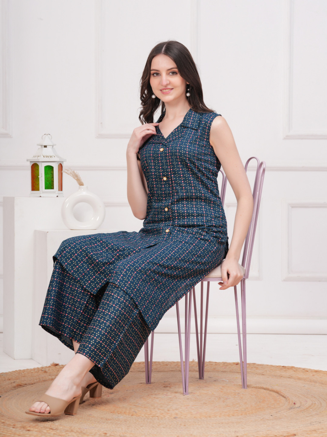 HIGHLIGHT FASHION EXPORT Floral Printed Lapel Collar Kurta And Palazzos