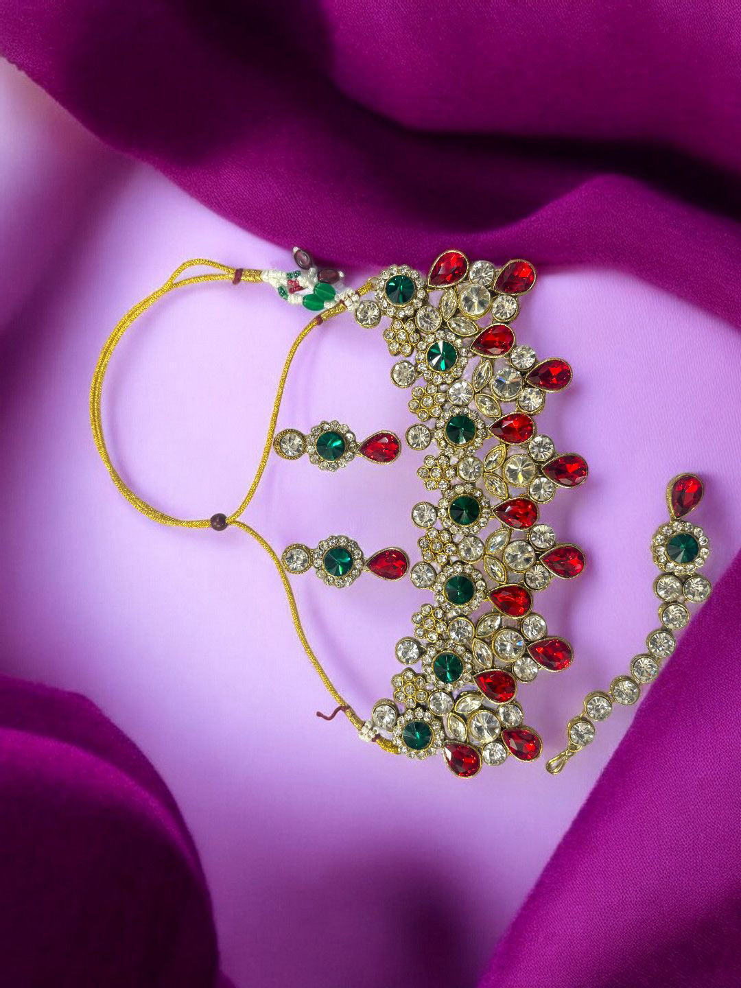 Saree Swarg Brass-Plated Artificial Stones Studded Jewellery Set