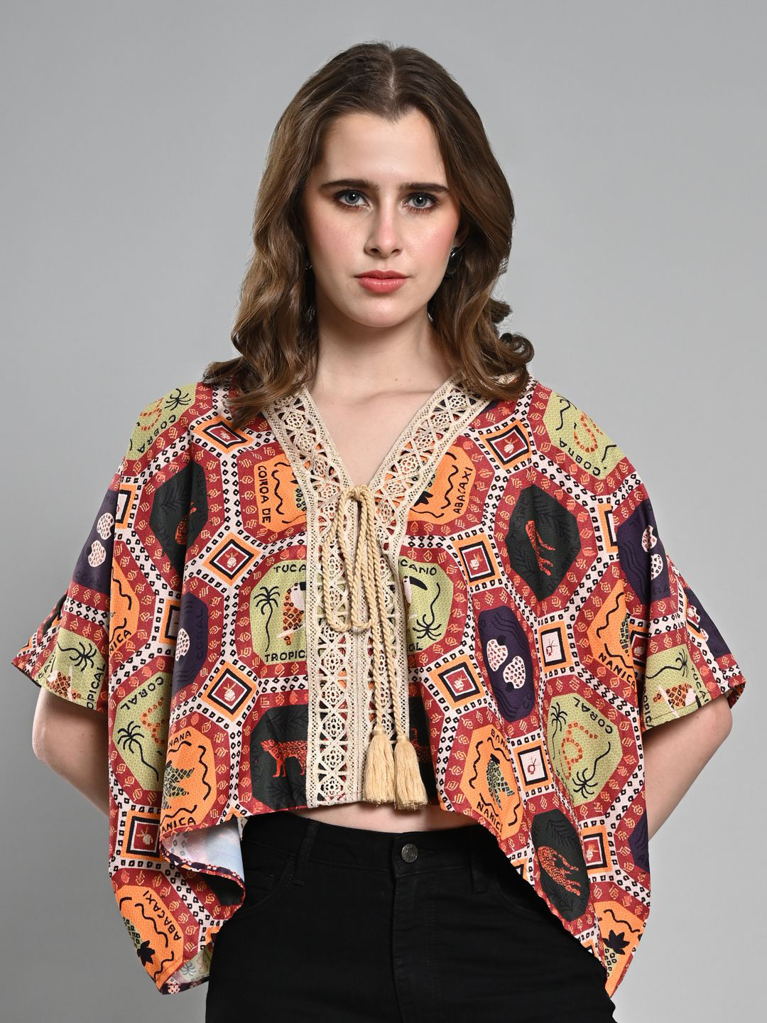 IZEL Print V neck Cape Sleeves Top