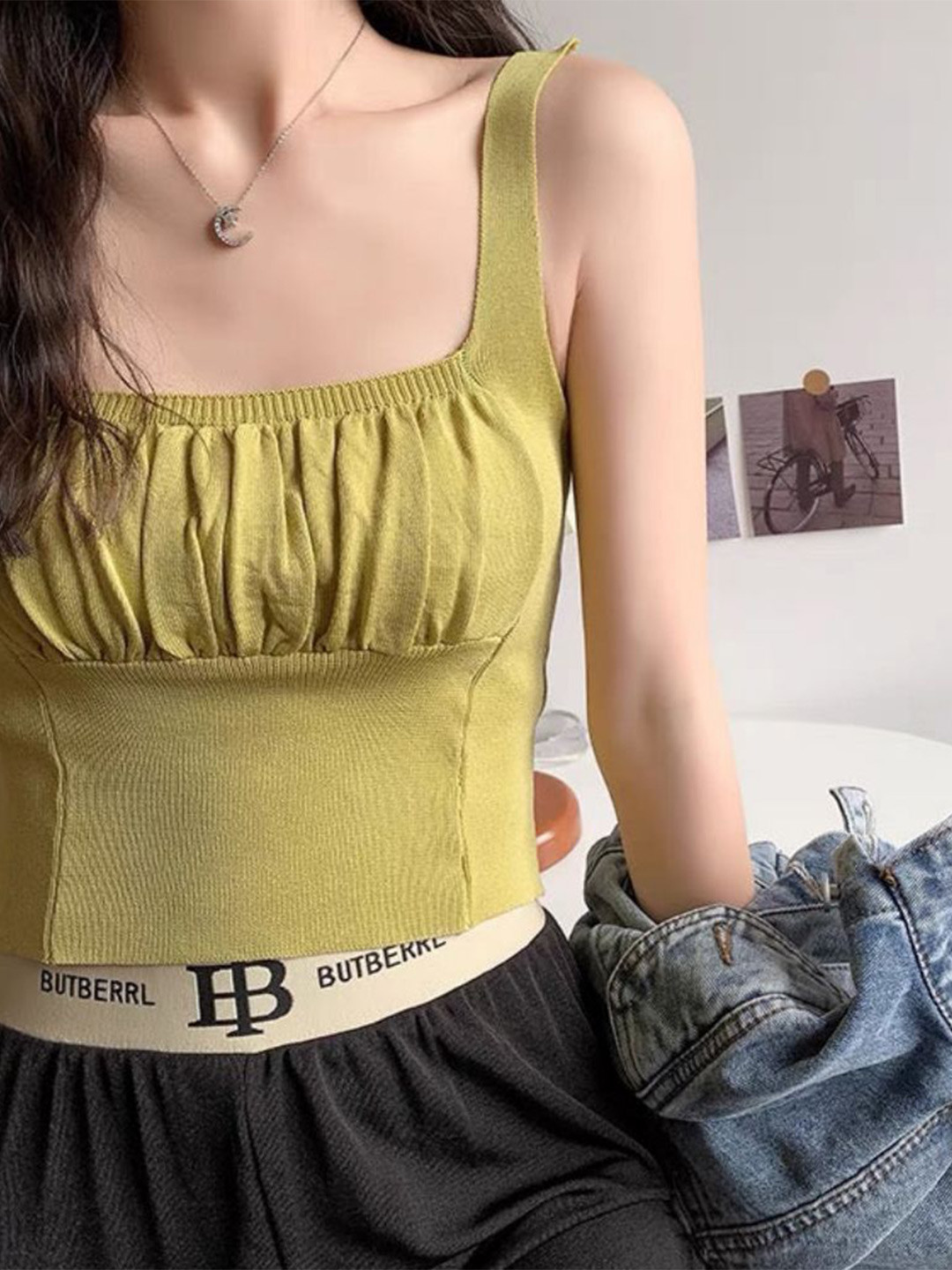 MADE FOR HER LABEL Crop Top