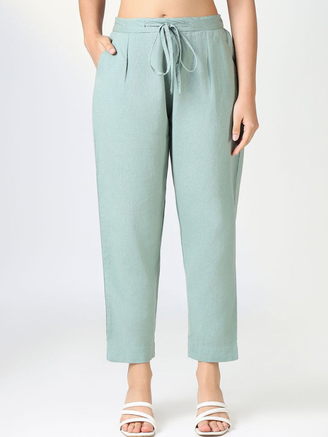 SHOWOFF Women Custom Slim Fit Pleated Cropped Cotton Cigarette Trouser