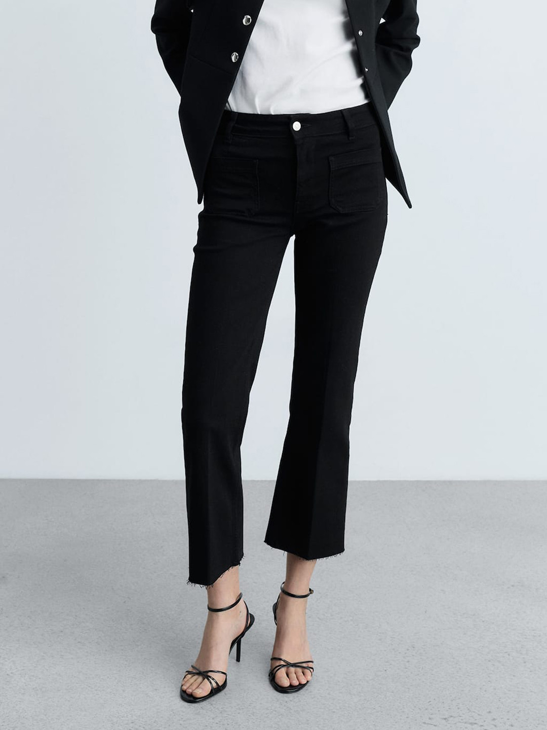 MANGO Women Stretchable Jeans with Raw Edge Detail