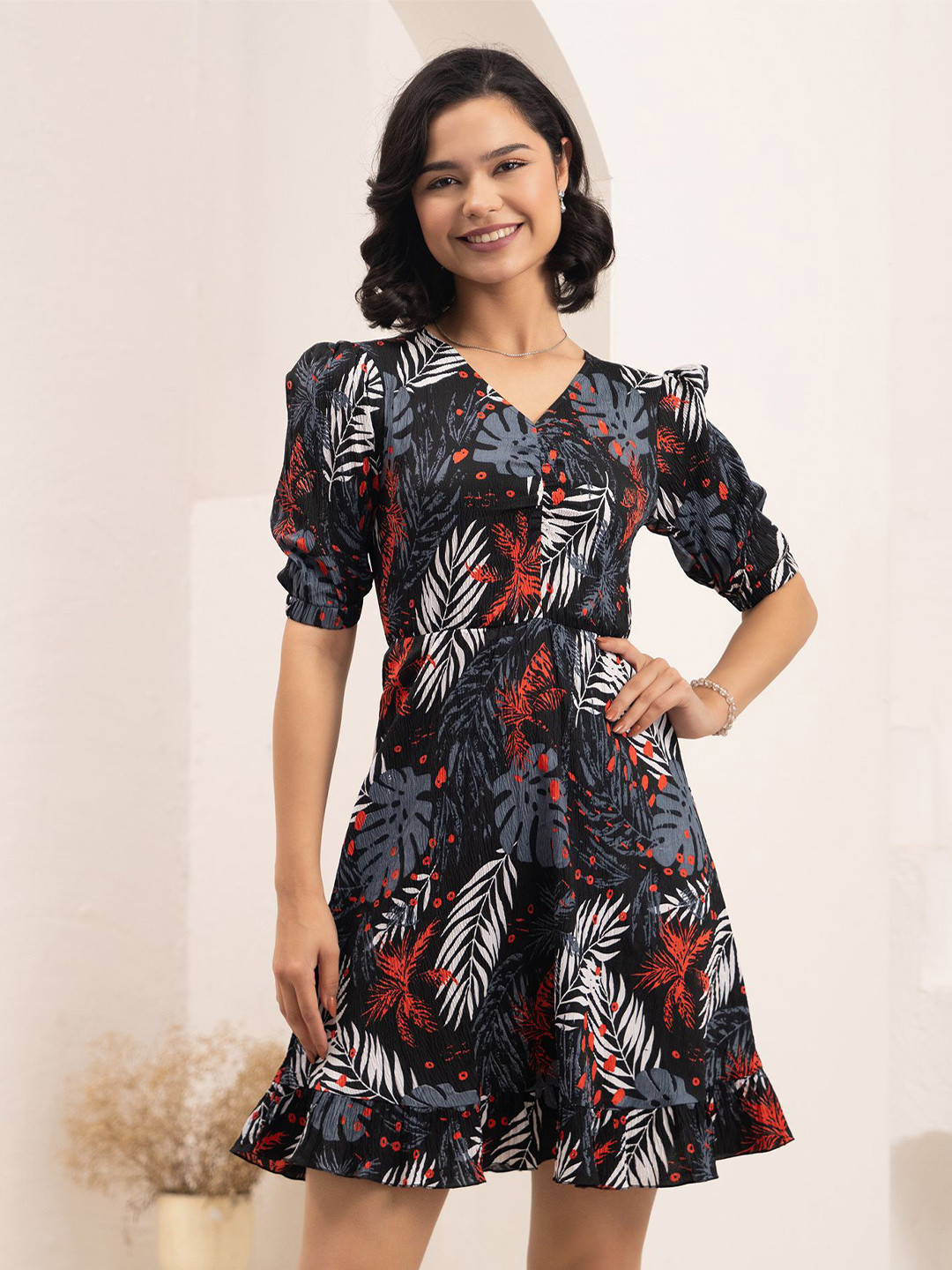 AASK Women's Black Tropical Print Crush Crepe Fit and Flare Above Knee Dress