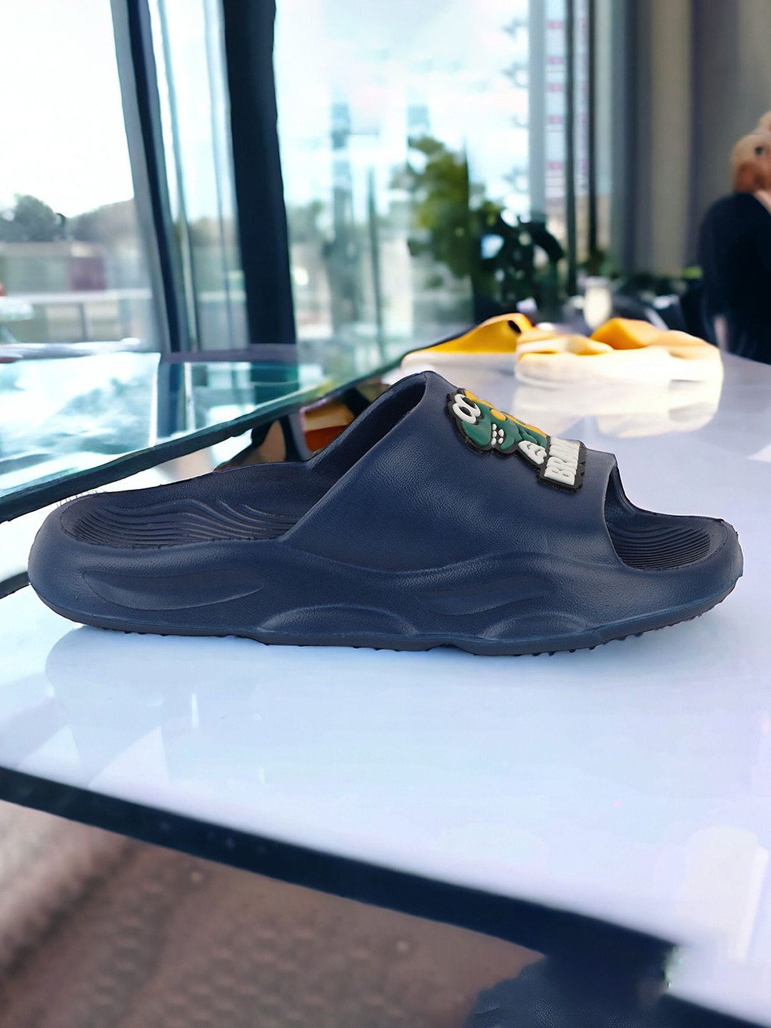LEVOT Kids Self Design Sliders