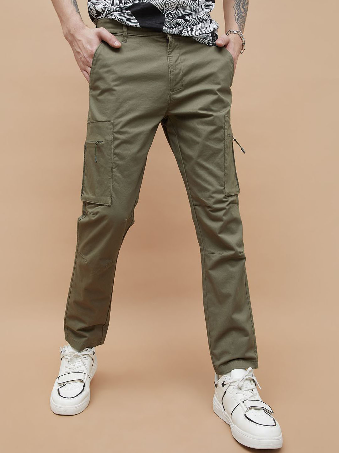 Forca Men Regular Fit Mid-Rise Cargos