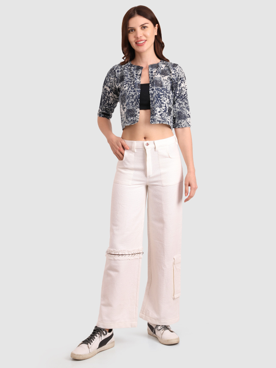 fabbit Women Straight Fit Mid-Rise Slash Knee Cargo Styles Jeans