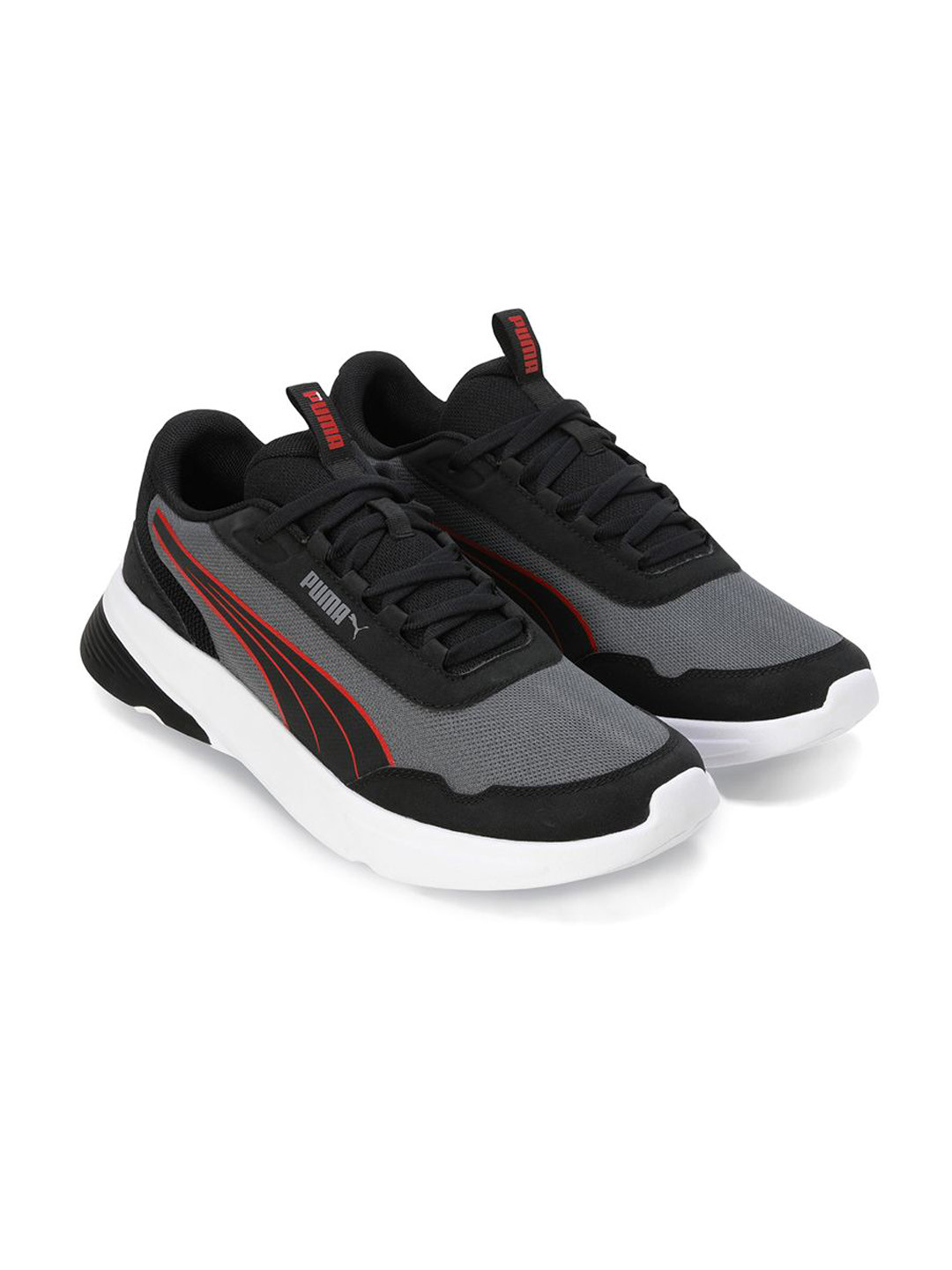 Puma Astroforge Men Lace-Up Sneakers