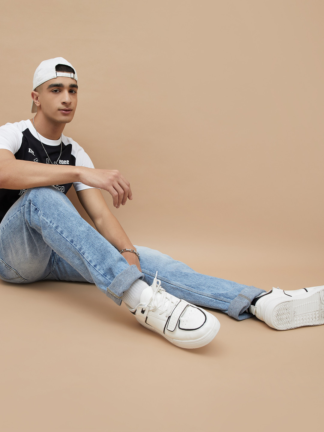 Fame Forever by Lifestyle Men Straight Fit Mid-Rise Jeans