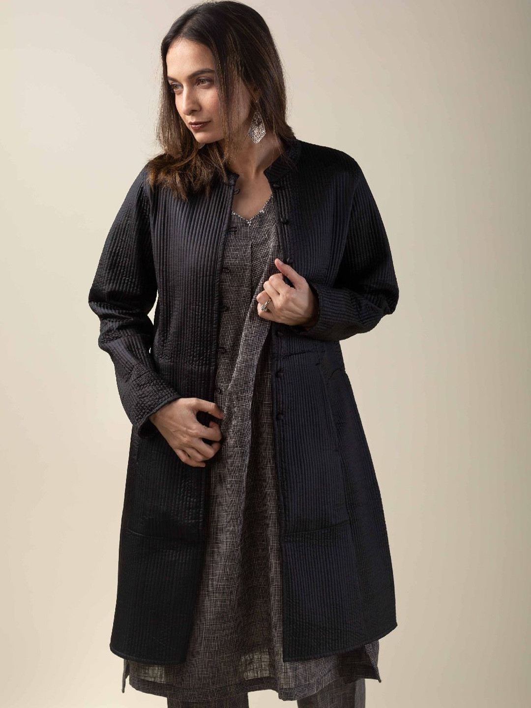 KUSVAA Women Mandarin Collar Floral Printed Reversible Coat