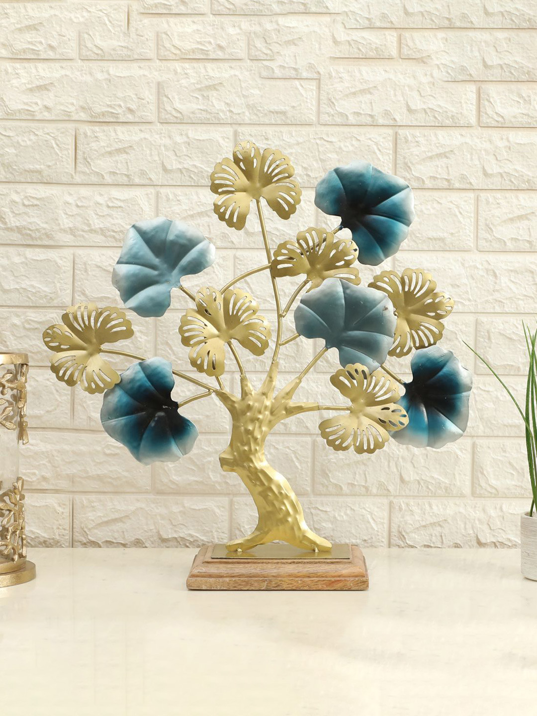 vedas F-Supernova Tree Gold Metal Metallic Living Room Large Showpiece - 18.9 Inches