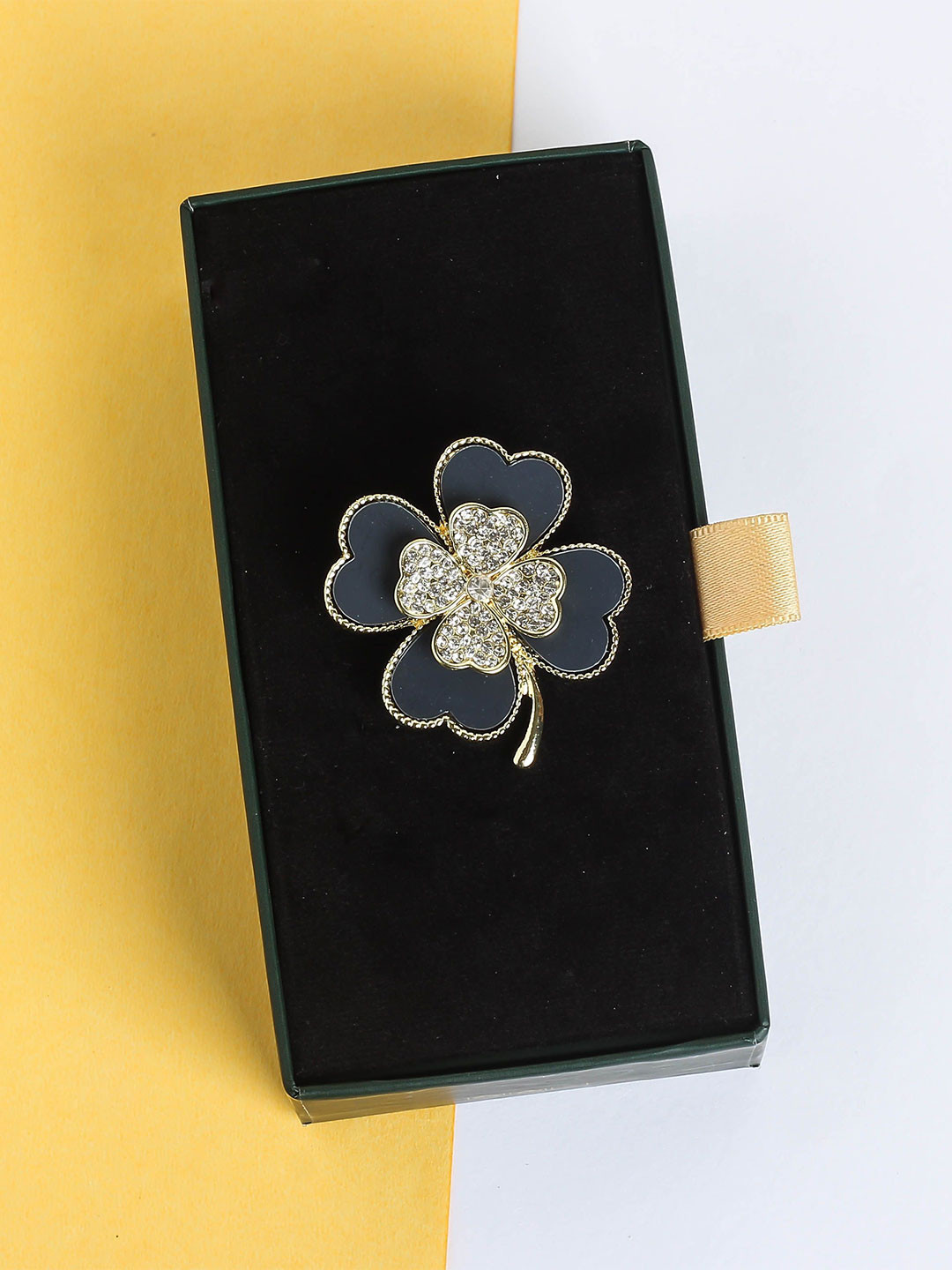 Tossido Men Stone-Studded Clover Leaf Brooch