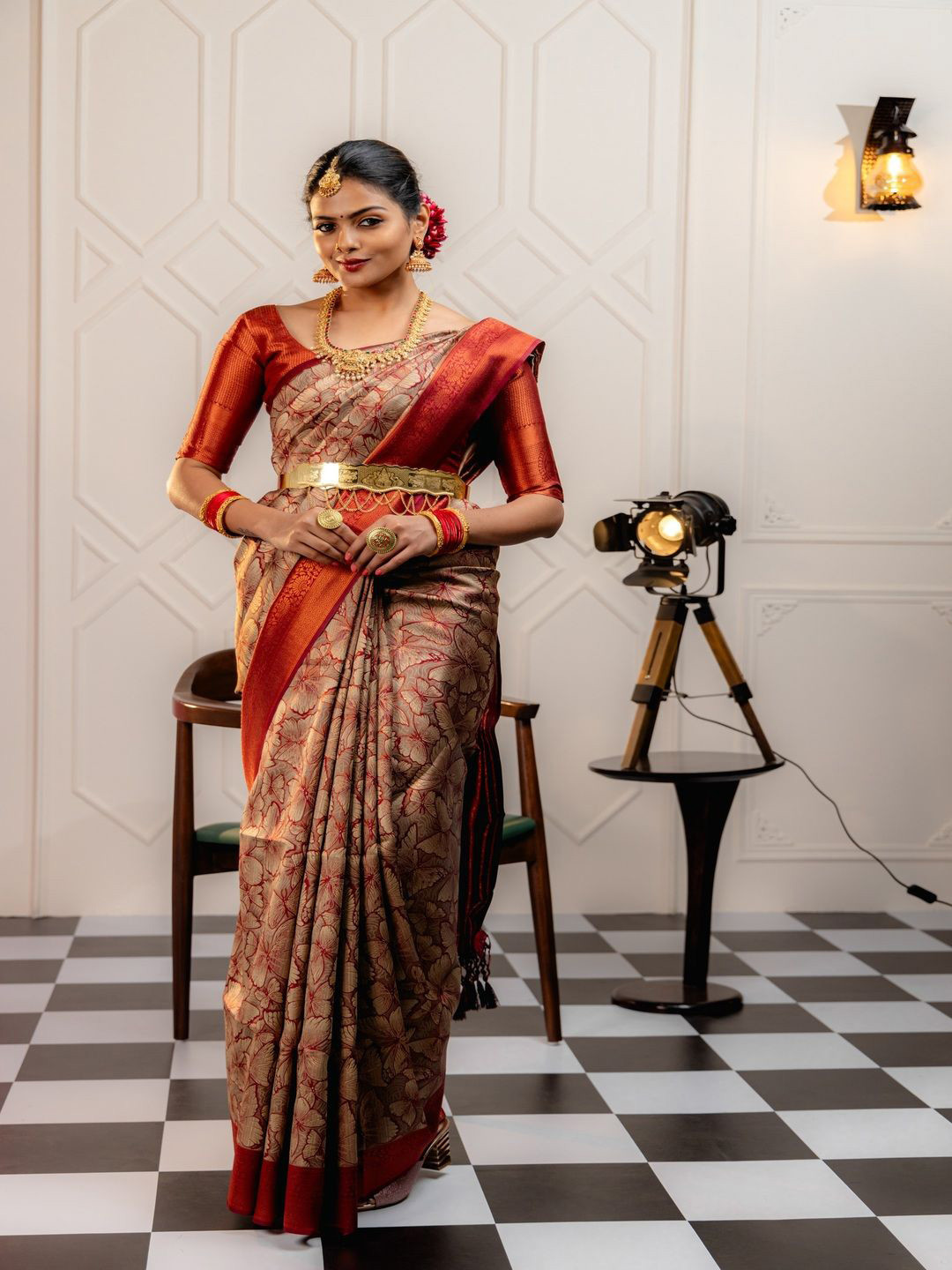 SHIJILA Woven Design Zari Banarasi Saree