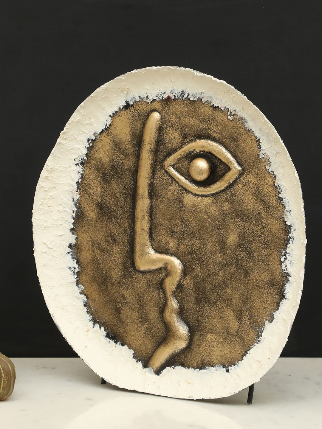 vedas F-Elara Abstarct Face Gold Metal Metallic Living Room Medium Showpiece - 13 Inches