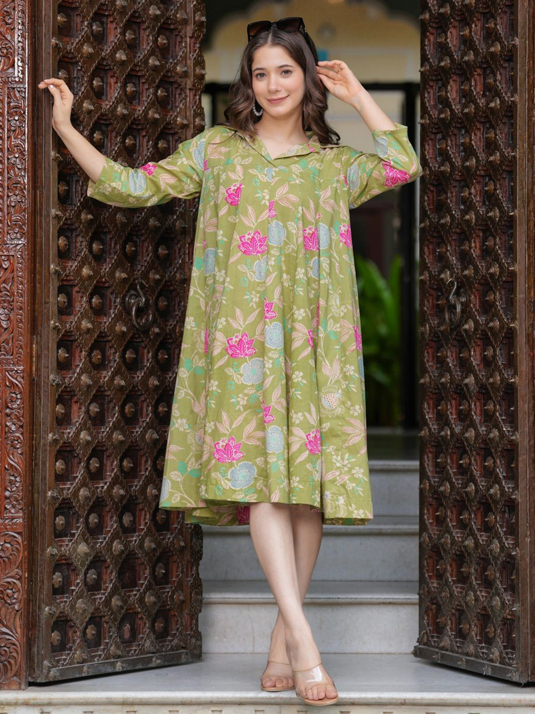 Demirner Women Floral Printed A-Line Midi Dress