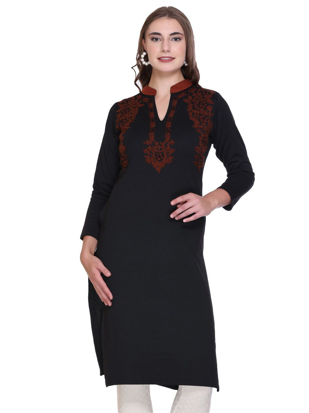 ROSARY Winter Women Embroidered Woolen Kurta With Pockets