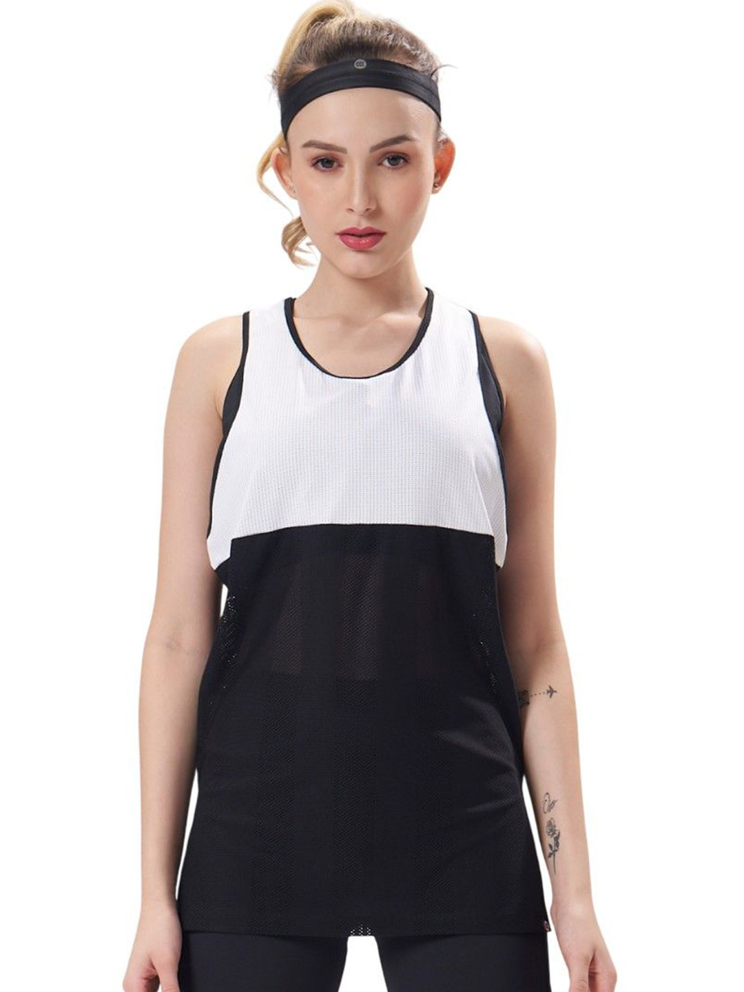 LAASA SPORTS Print Top