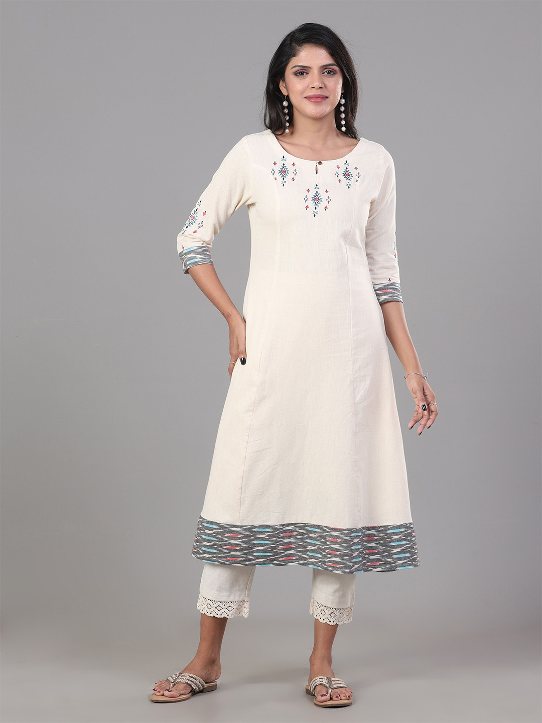 Vismay Embroidery Round Neck Kurta