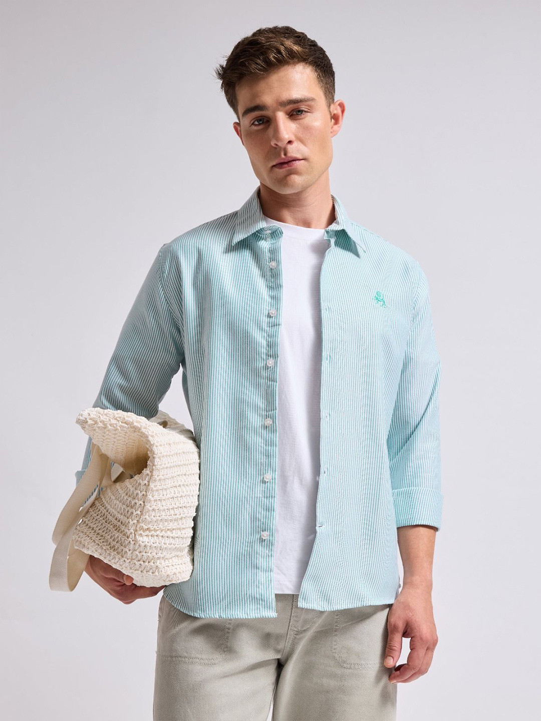 MISCHIEF MONKEY Men Classic Tailored Fit Spread Collar Pinstripes Cotton Casual Shirt