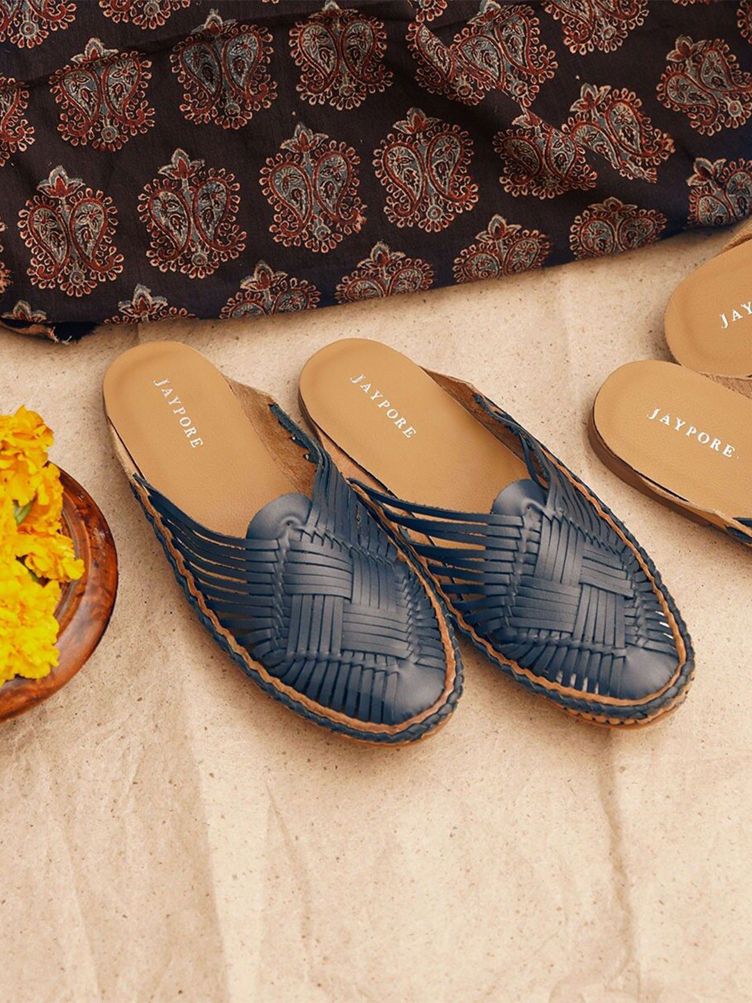 JAYPORE Women Leather Fisherman Sandals