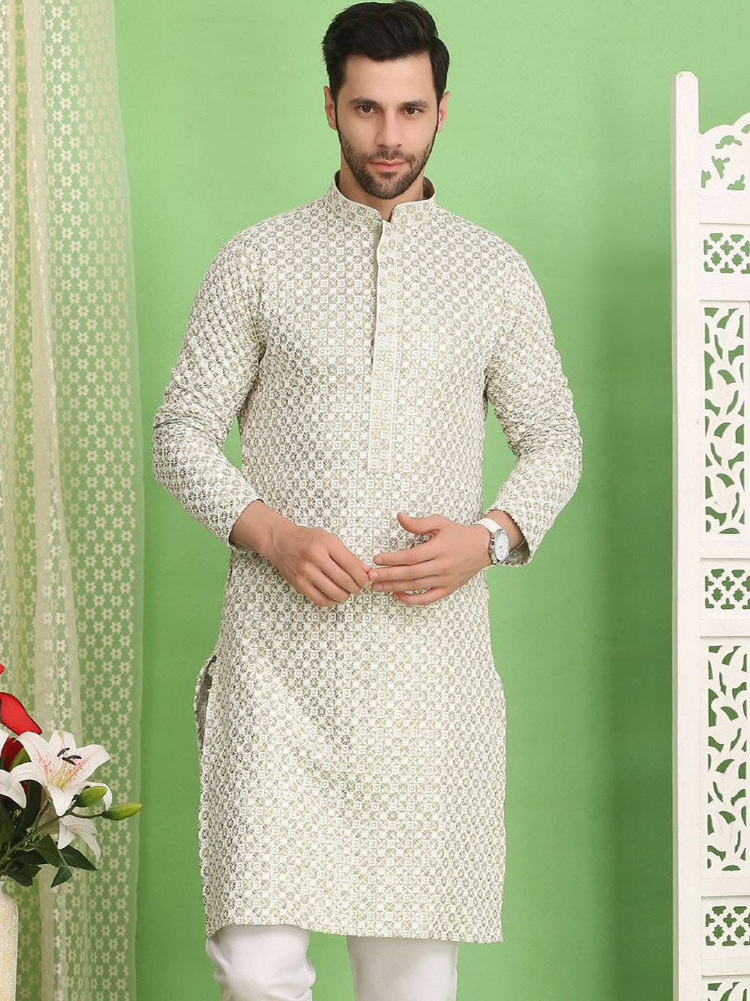 Larwa Lucknavi Geometric Embroidered Chikankari Mandarin Collar Pure Cotton Straight Kurta