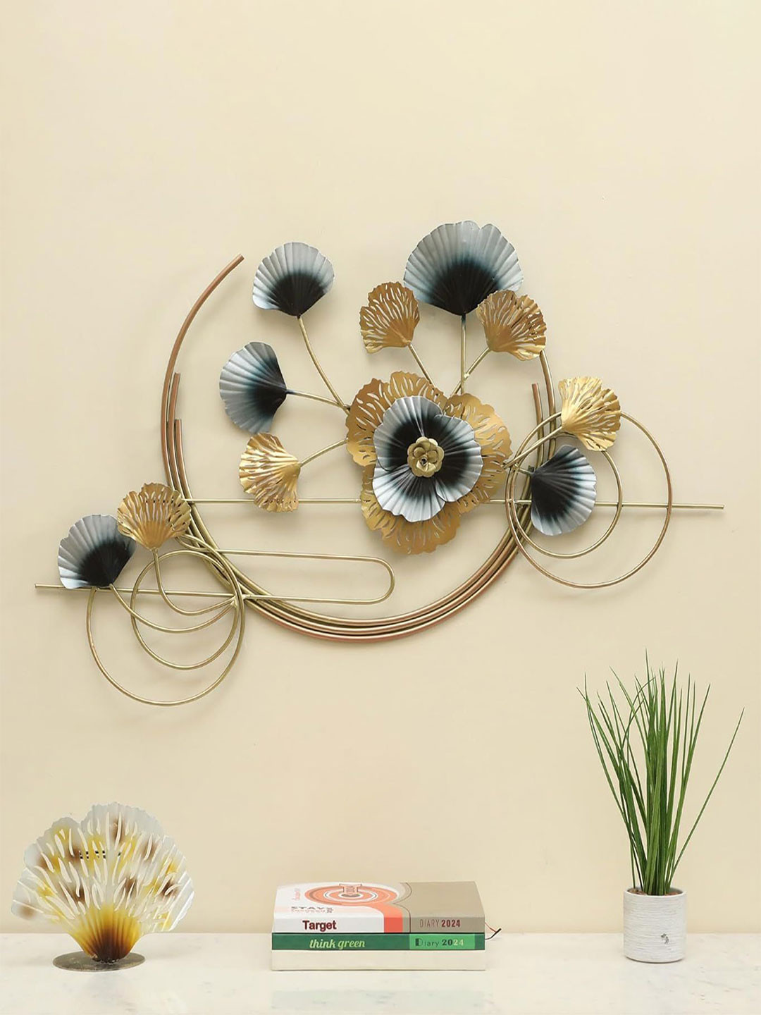 vedas Gajraj Leaf Metal Floral Matte Hanging Hall Wall Hangings-19In