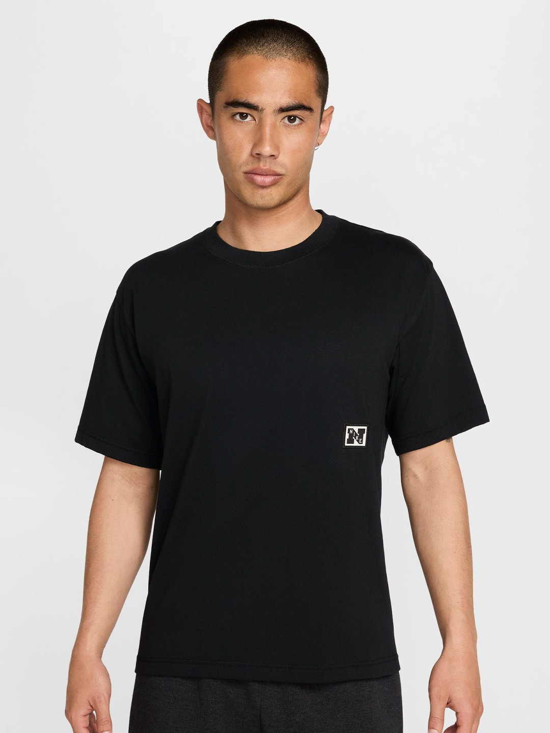 Nike Men Solid Dri-FIT Relaxed Fit Cotton Fitness Sport T-shirt