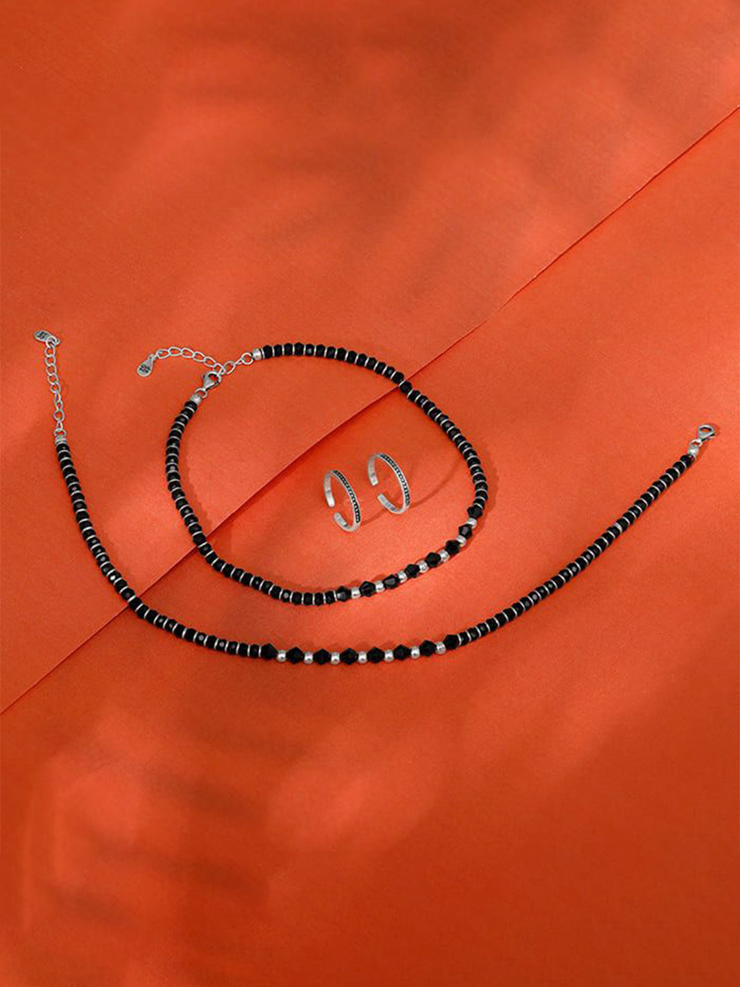 GIVA Oxidised 925 Silver Shakuntala Set