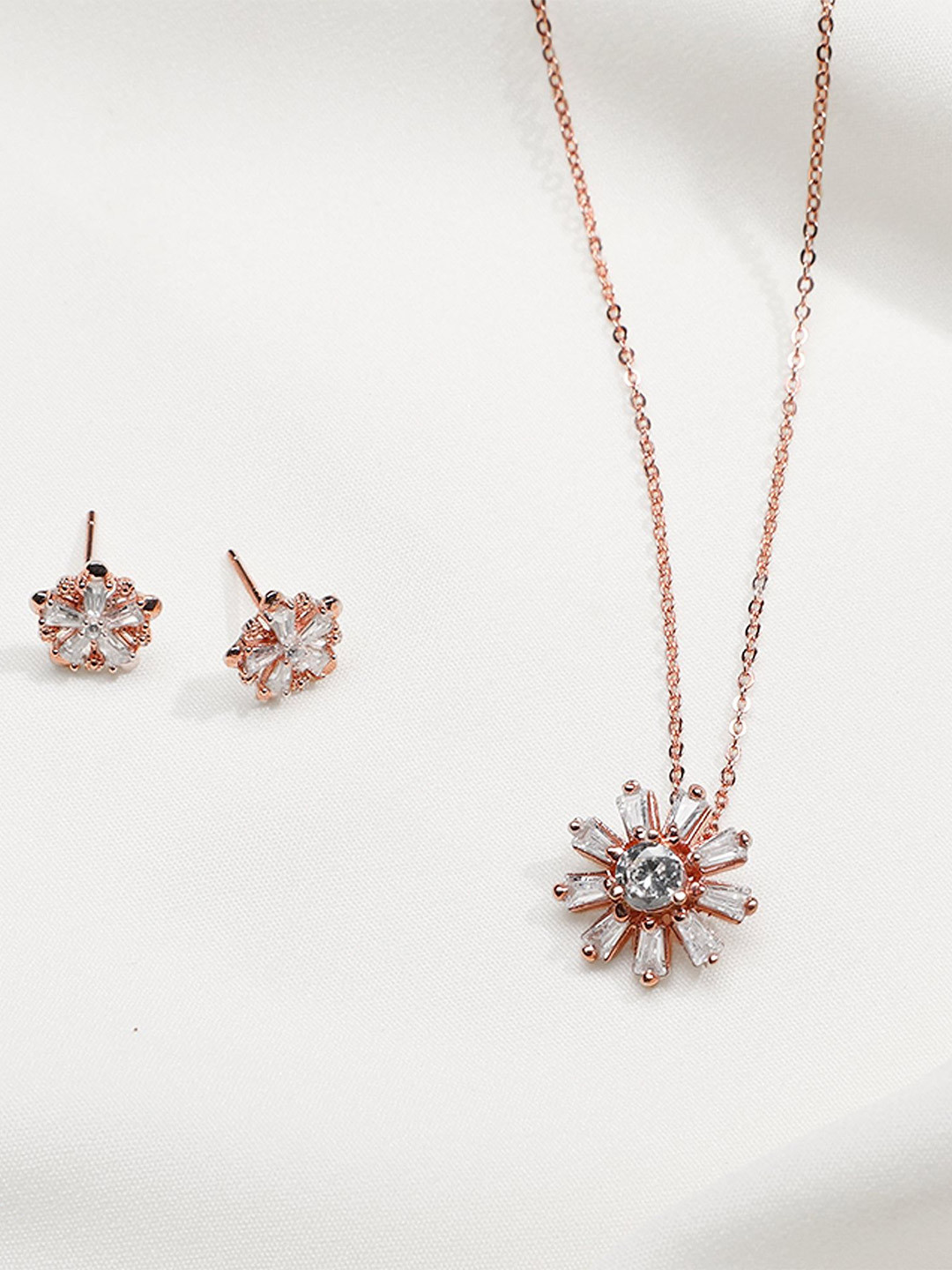 GIVA 925 Sterling Silver Rose Gold-Plated CZ Baguette Flower With Link Chain Jewellery Set