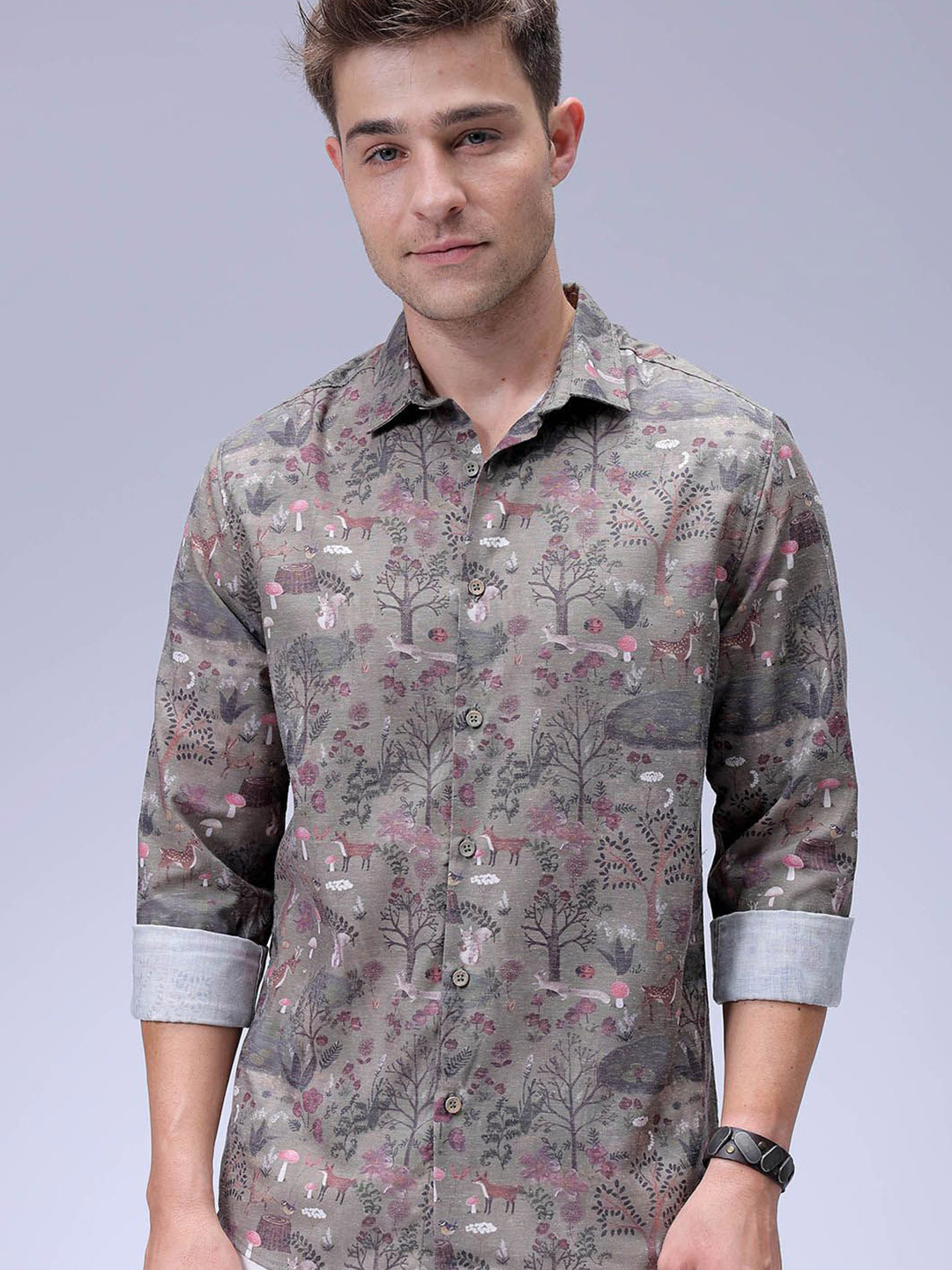 The Indian Garage Co Men Regular Fit Animal Printed Resortwear Linen Shirt