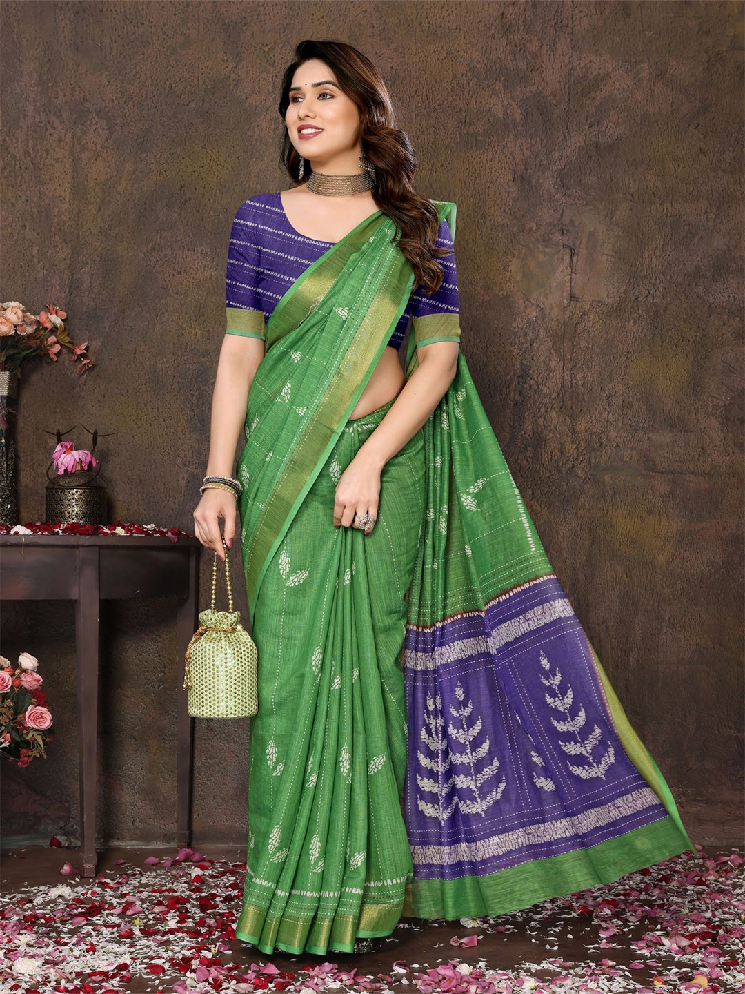 vj fashion Digital Printed Zari Saree