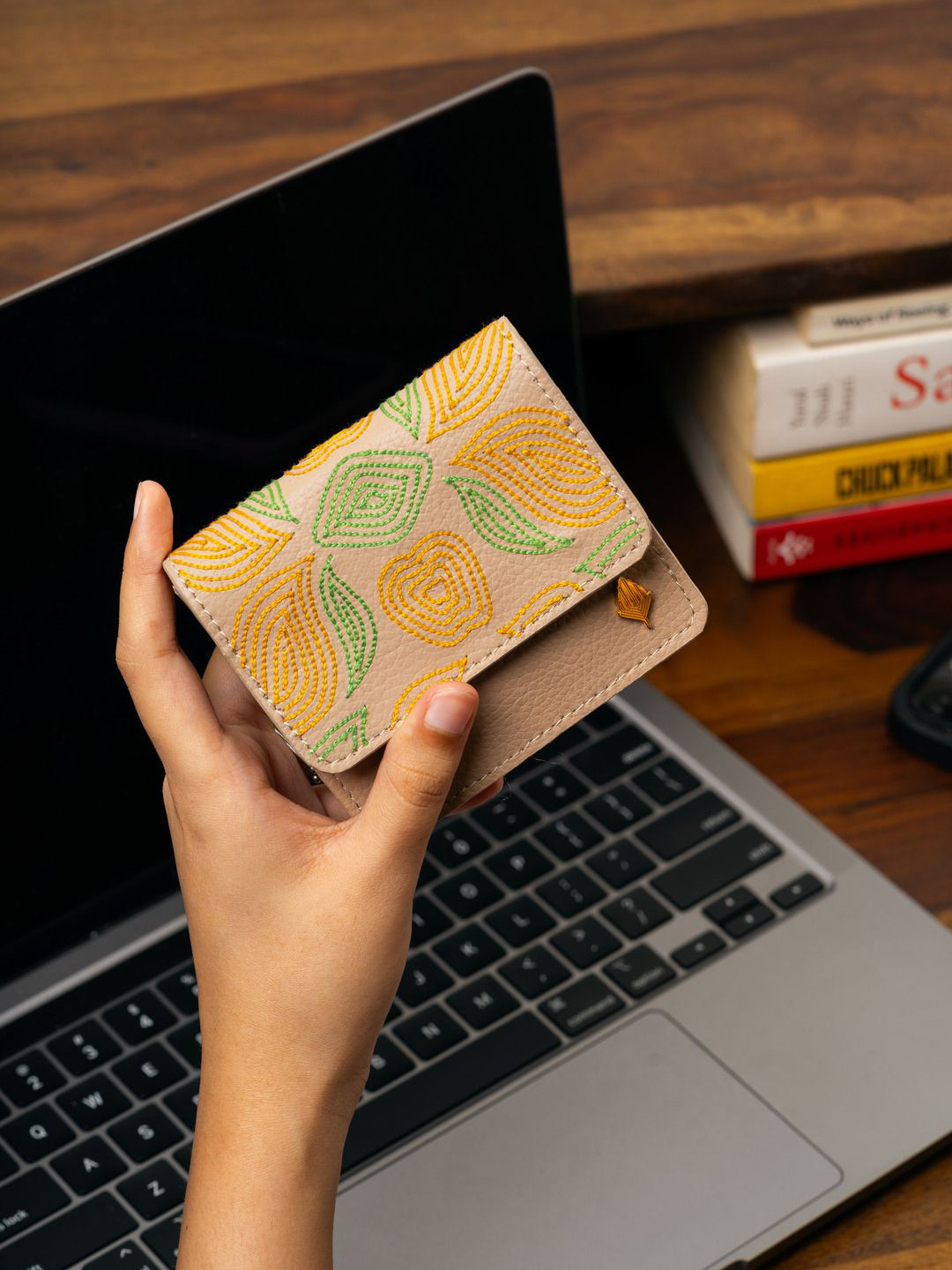 Green Hermitage Women Lana Embroidered & Textured Card Holder Wallet