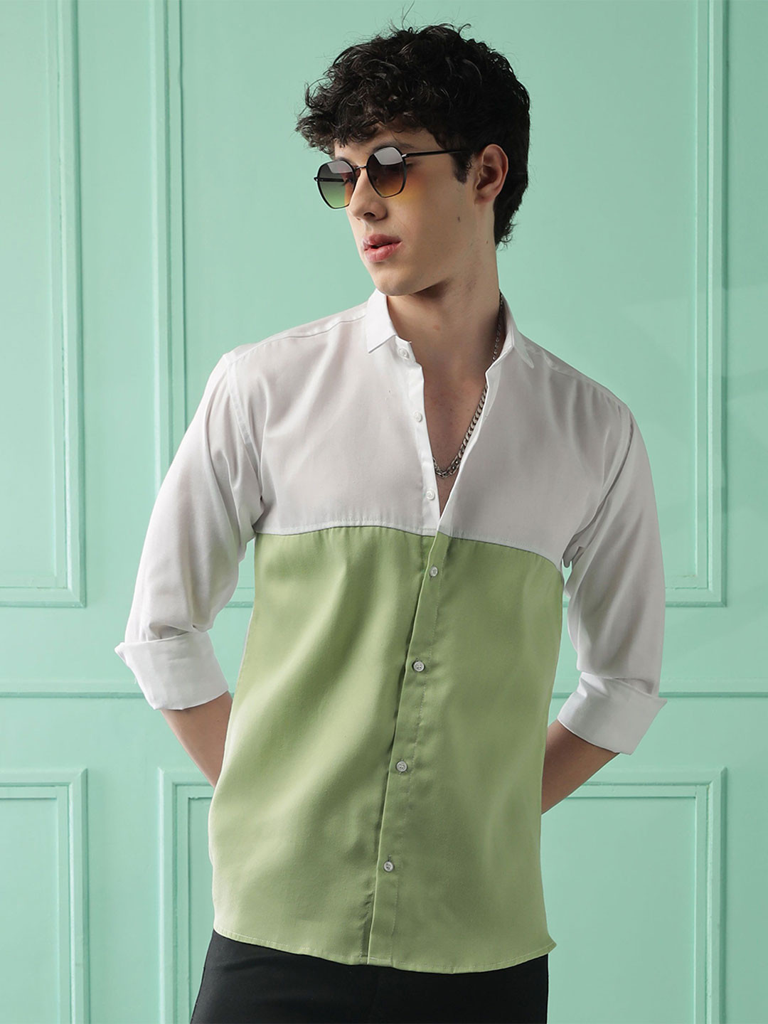 WOXEN Men Original Fit Spread Collar Colourblocked Cotton Casual Shirt