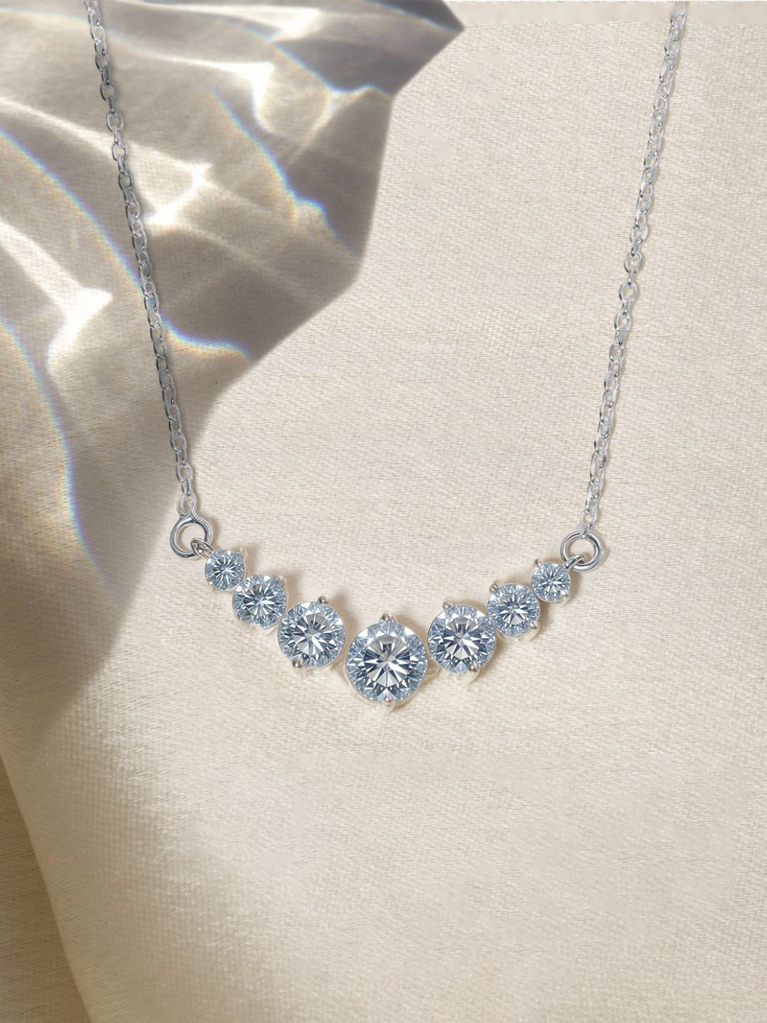 HighSpark 92.5 Sterling Silver Cubic Zirconia Moissanite Solitaire Chain