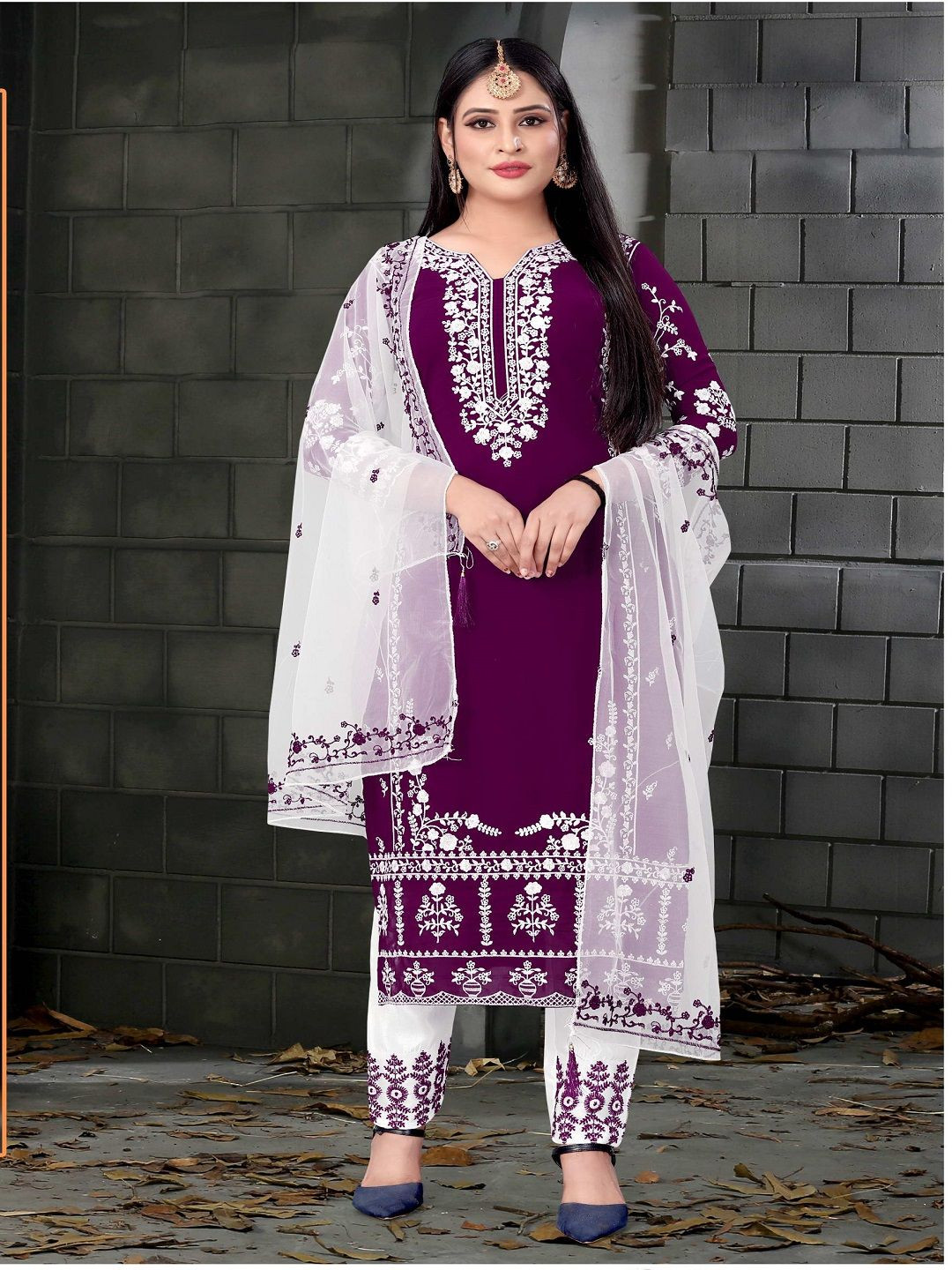 ZONFAB Embroidered Semi-Stitched Dress Material