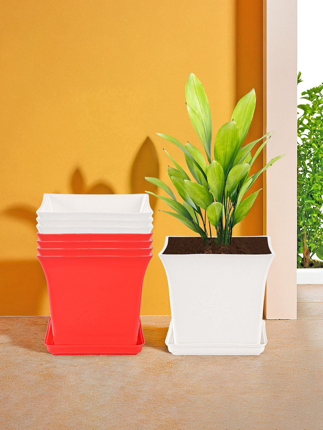 Kuber Industries White & Red 8 Pieces Premium Flower Pots for Garden with Bottom Plates
