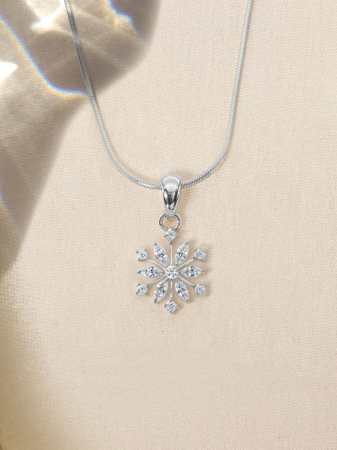 HighSpark 92.5 Sterling Silver CZ Studded Classic Snowflake Solitaire Pendant