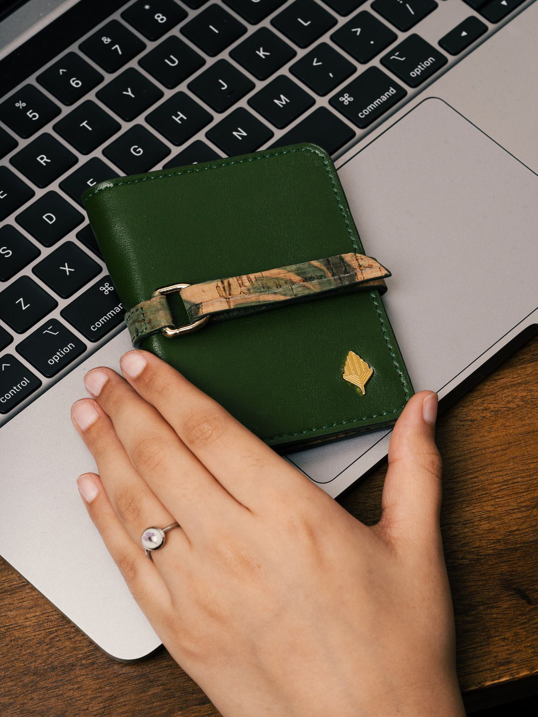 Green Hermitage Women Solid Card Holder