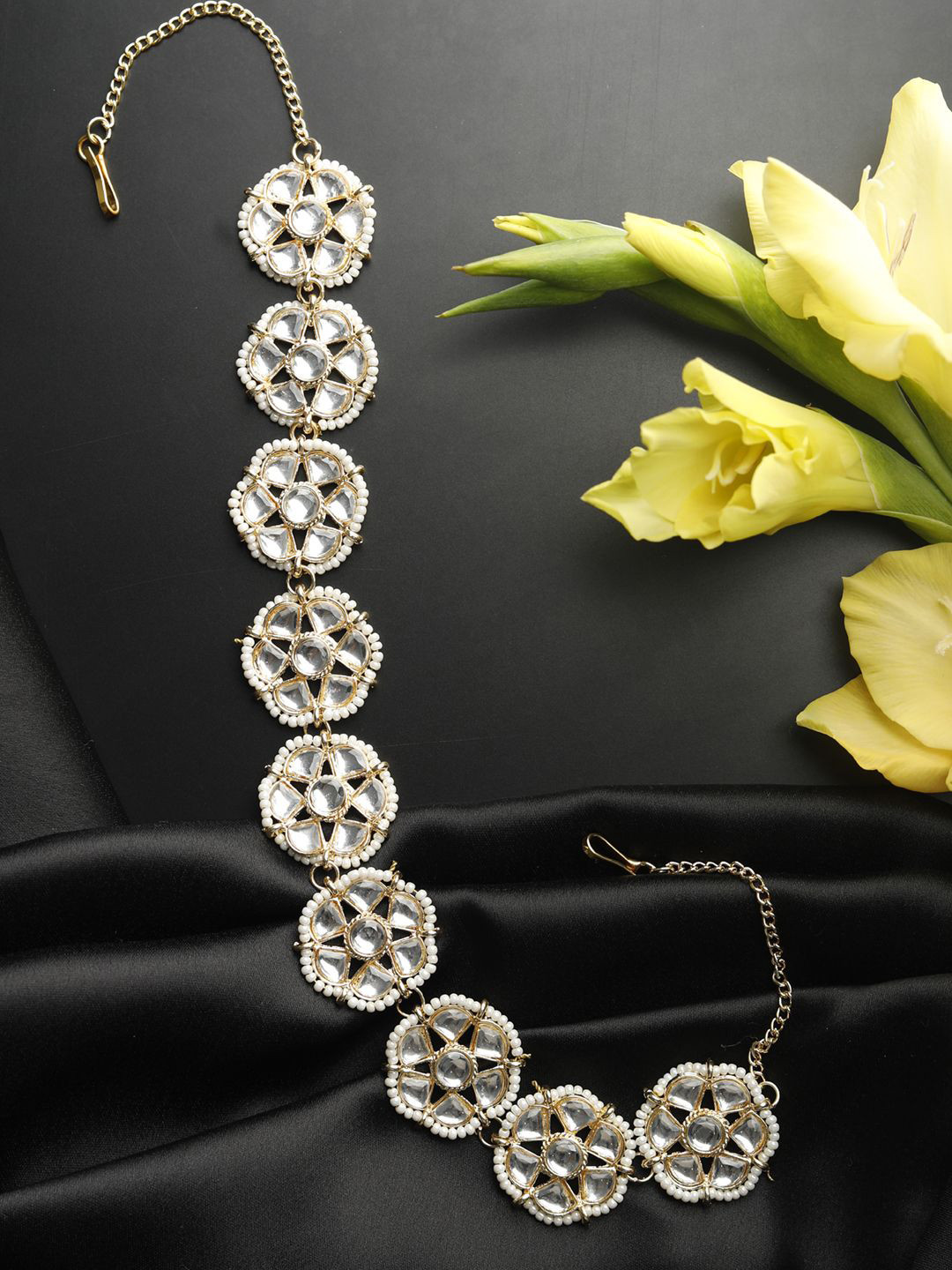 Priyaasi Women Gold Plated MathaPaati