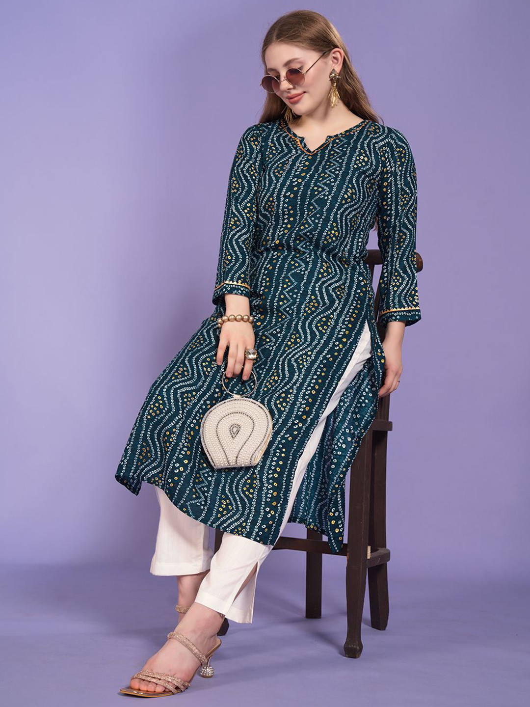 PATBRO Women Bandhani Printed V-Neck Kurti