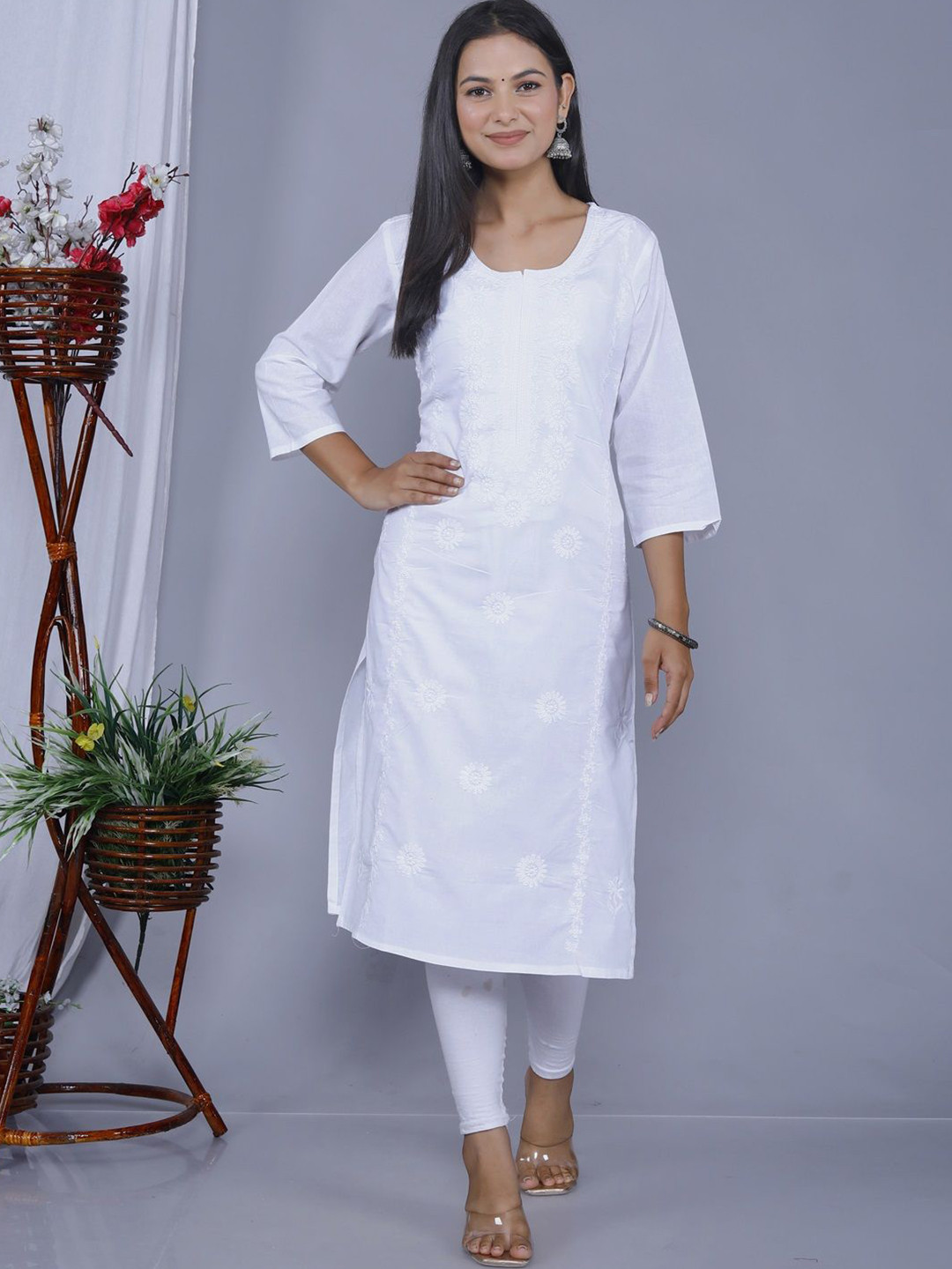 PESAS Women Ethnic Motifs Embroidered Cotton Straight Kurta