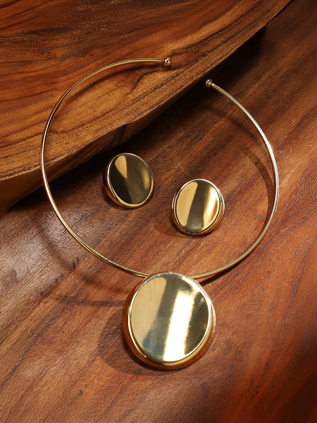 SOHI California Gold-Plated The Gilded-Ripple Jewellery Set