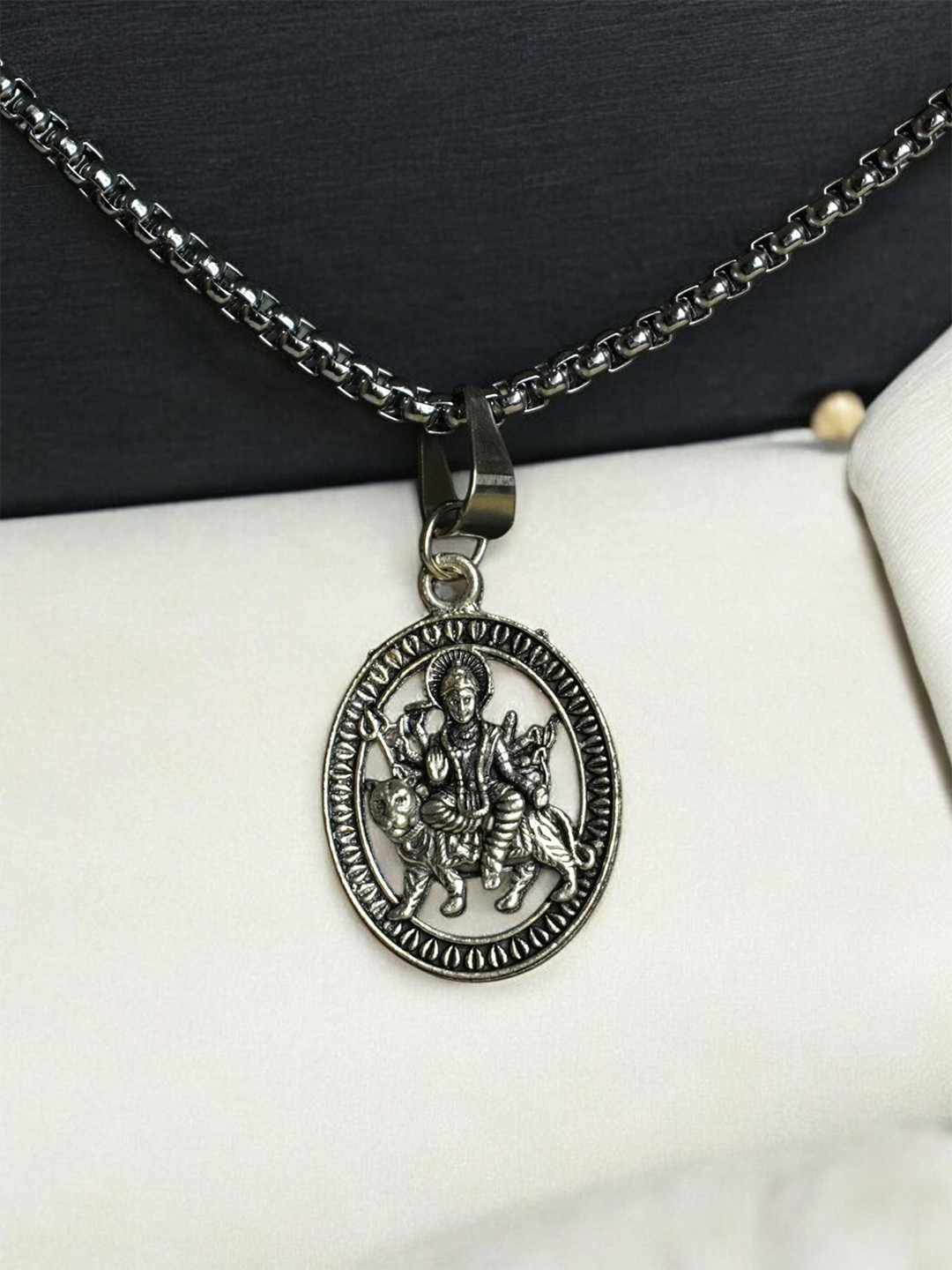 Japam Durga Maa Pendant With Chain